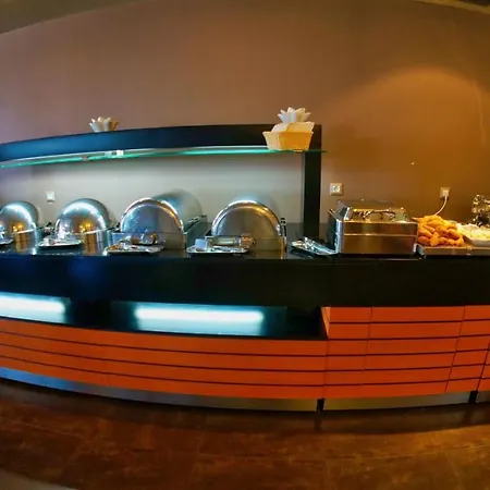 Hotel Utopia And