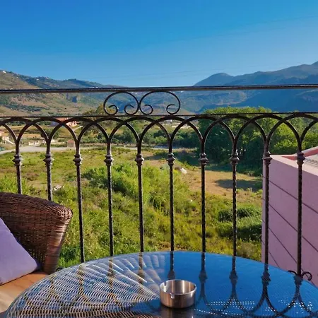 Utopia And Hotel Katelios