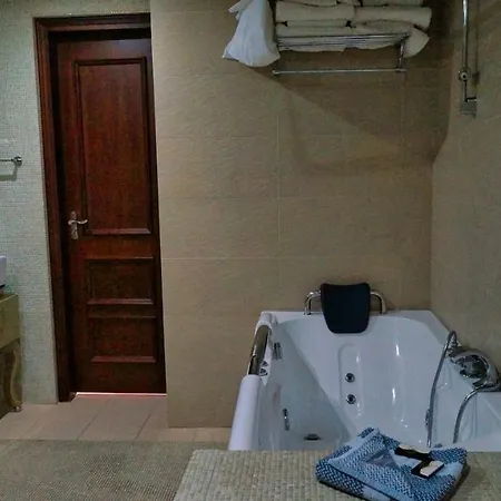 Hotel Utopia And 4*